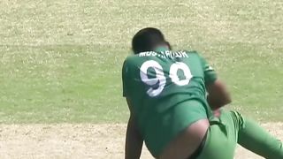 Mustafizur Rahman Bolling Action