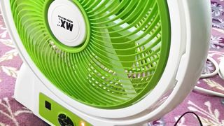 chrging fan with torch