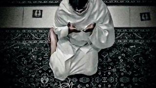 পৃথিবীতে কেউই আপন নয়❤️