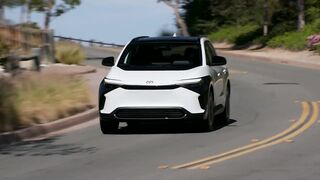 2024 Toyota bZ4X XLE FWD in Wind Chill Pearl Driving Video