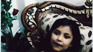 Little girl a voice ????