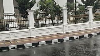 Raining days in the city