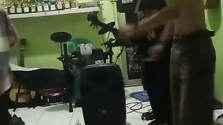 Moshing