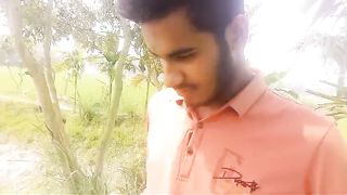 এইটা হাস্সকর???????????? fanny