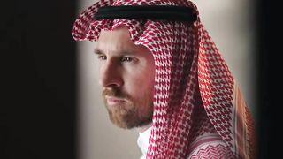 Messi 10  with Arabic dress ????