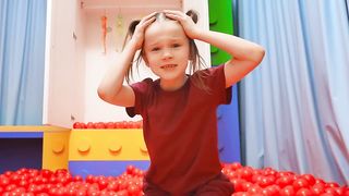 Vania Mania Kids Home Alone Stories for Children