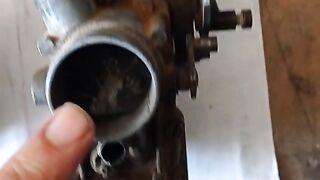 73.Carburateur R4 كربراتير محرك السيارة كاربراتير السيارة أو ما يسمى بالمغذي.