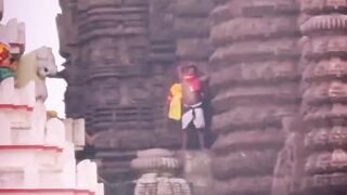 Puri Jagannath Temple Flag Hoisting Procedure