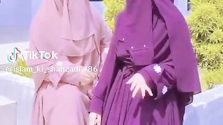 Hijabi girl ????