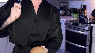 Easy way to prepare coconut oil at home