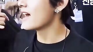 ????Taehyung????so_cute????????_#music_#bts_#song_#kim_#btsarmy_#explore_
