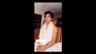 Naseem Shah along with his father reached Saudi Arabia to perform Umrah.m