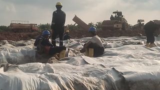 Proses mengikat geotextil