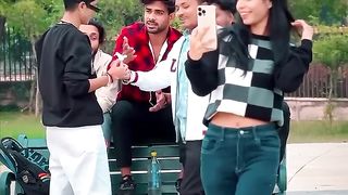 Humesa ladkiyo ki respect krni Chaiye ???????? #youtubeshort #youtube #shortvideo #ytshorts #attitude