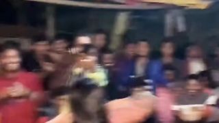 Viral dance in banglali