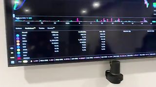 Gorilla jump on cube platform when you are trading.