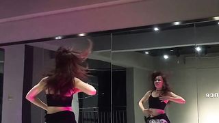 Charming  Dance:  Goddess Solo Show