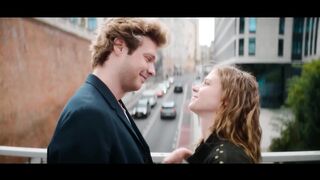 Family Secrets 1x5 — Kaśka & Pawel Kissing Scene | Eliza Rycembel | Netflix Polish Series