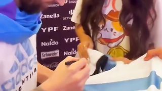Lionel Messi Signing Autographs