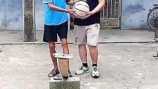 The Funny Part Is: This Guy thinks he's the G.o.a.t