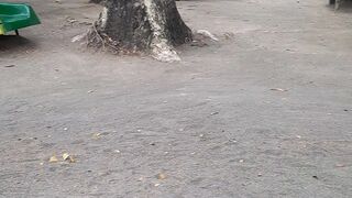 Bermain di taman kota Wonosari