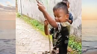 funny video-a small child fell into a spear