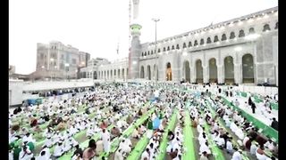 Makkah A car ran over the Iftar table in , a martyr