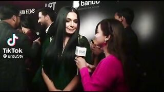 Funny video.Meera ne apni khoobsurti ka secret kia share