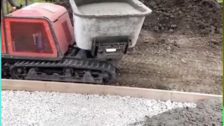Concrete-Smoothing Machine