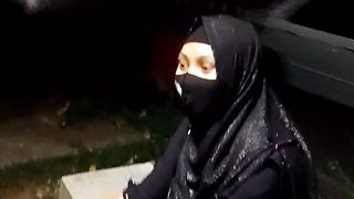 অচেনা মেয়ের সাথে ফাইজলামি করলাম