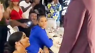 LADIES CAN ALSO PROPOSED TO A MAN TOO