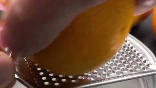 Haben Sie Orange_ Machen Sie dieses köstliche Dessert in einer Minute mit wenigen Zutaten!