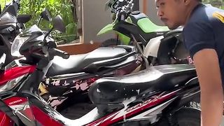 Trik memadamkan api