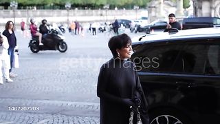 Dinner Outside Arrivals - Paris Fashion Week - Haute Couture Fall Winter 2022 2023