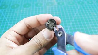 That's why you should add this circuit to your multimeter