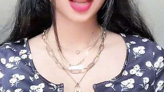 girl with  top