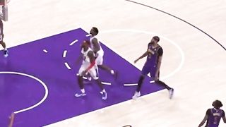 D'Angelo Russell's 184th Lakers franchise record breaking 3 pointer ❄❄❄
