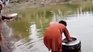The correct method of distributing rice is Kansa method