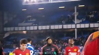 Rashford Hugging teammates