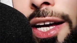 شاركها مع اصدقائك