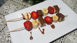 Strawberry Chocolate Sticks