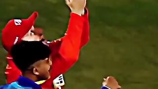 Colin Manru hug bondary boy in PSL9