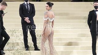 Met gala 21 Kendall Jenner