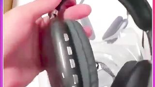 Esse achadinho é puro estilo!  O fone de ouvido sem fio P9
