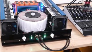 Assembly 2000 watt power amlifier