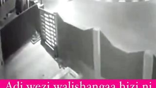 Man ran away from thieves????