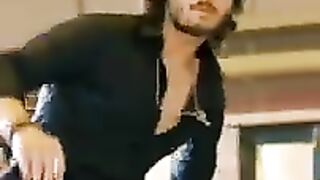 Tere nazro ke sadke song