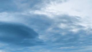 Awan lenticular indonesia