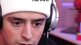 Loud Coringa estressado na live