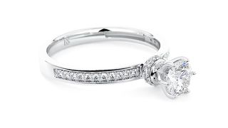 The Eminent Essence Ring